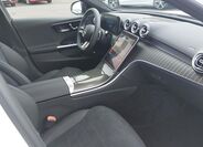 Mercedes-Benz Třídy C 12