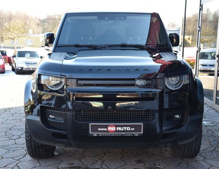 Land Rover Defender SUV 3,0 l 183 kw