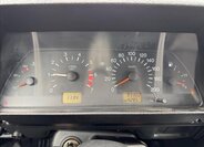 Lada Niva SUV / Terénní 1,7 l 61 kw