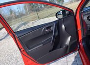 Toyota Auris Kombi 1,2 l 85 kw