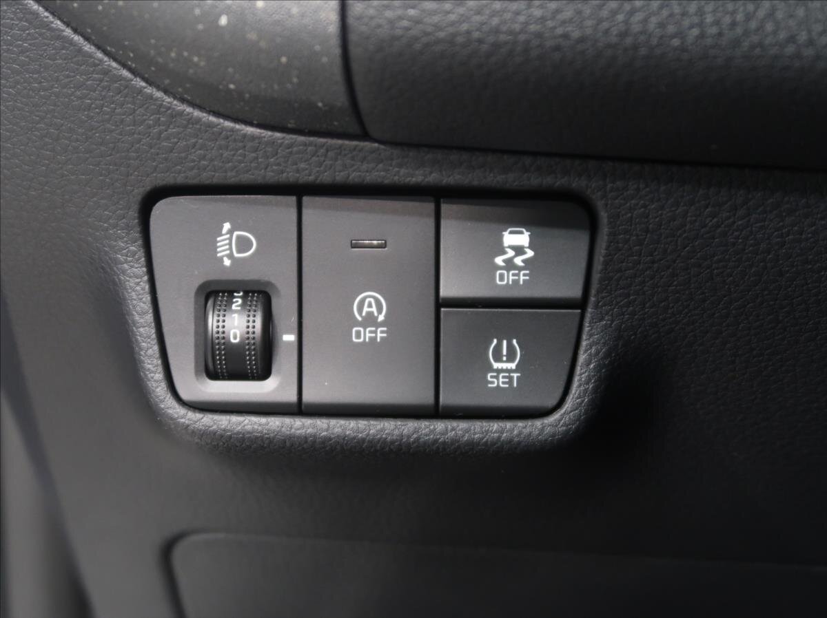 KIA Stonic SUV / Terénní 998,0 74 kw