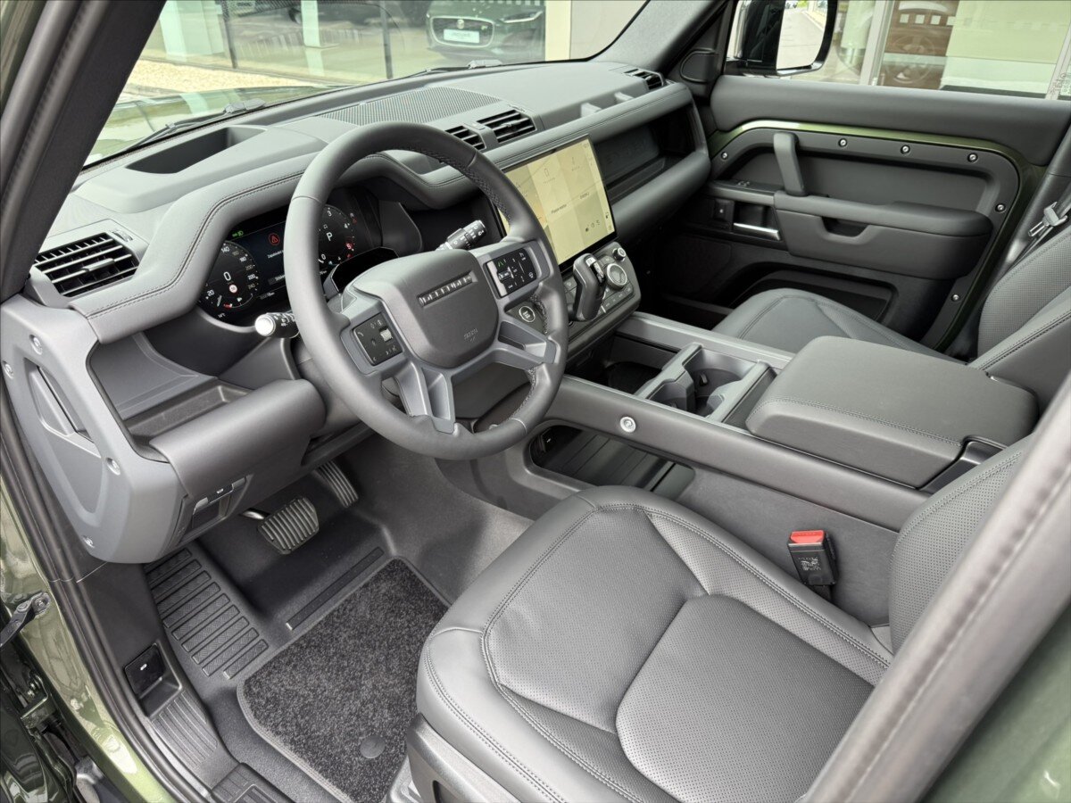 Land Rover Defender SUV / Terénní 3,0 l 184 kw