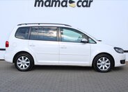 Volkswagen Touran 8