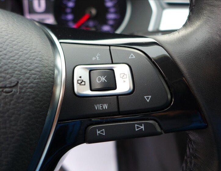 Volkswagen Passat 21