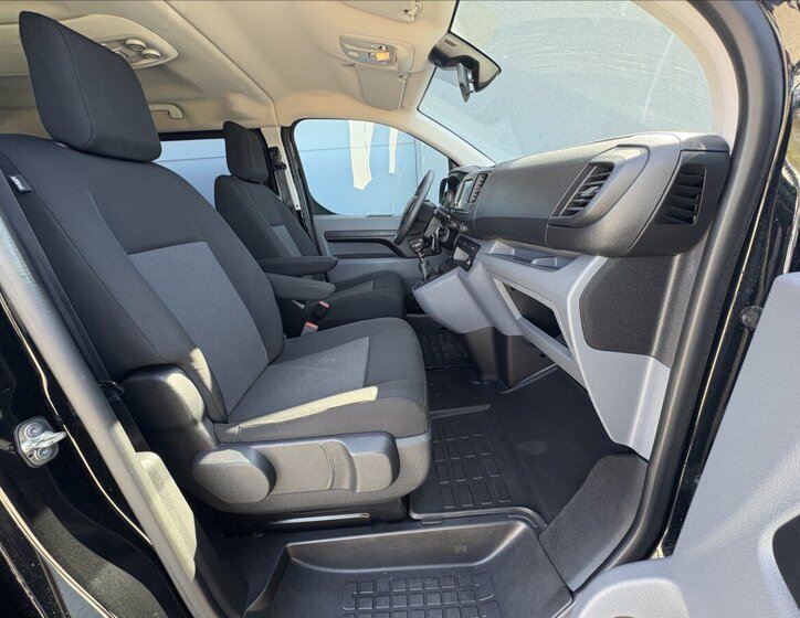 Opel Vivaro Ostatní 2,0 l 106 kw