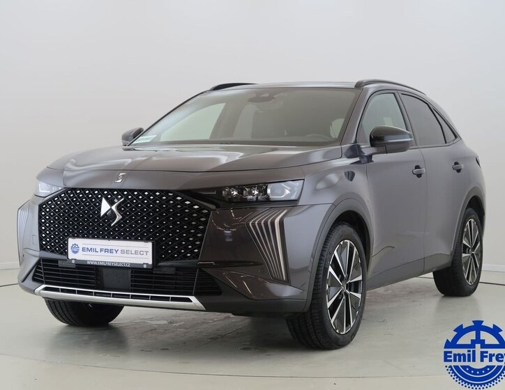 DS Automobiles DS7 Crossback SUV / Terénní 1,5 l 96 kw