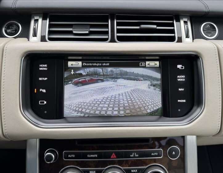 Land Rover Range Rover SUV / Terénní 4,4 l 250 kw