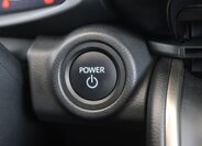 Toyota C-HR SUV / Terénní 2,0 l 112 kw