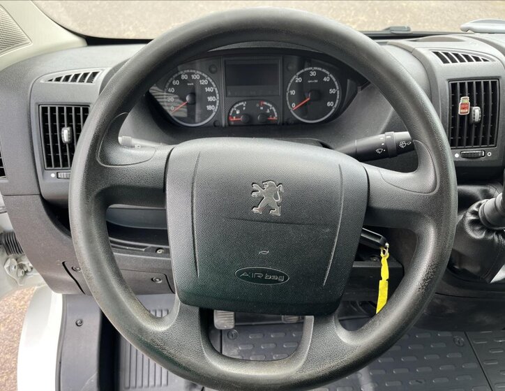 Peugeot Boxer 12