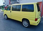 Volkswagen Multivan 10