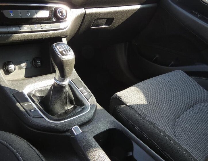 Hyundai i30 Kombi 998,0 88 kw