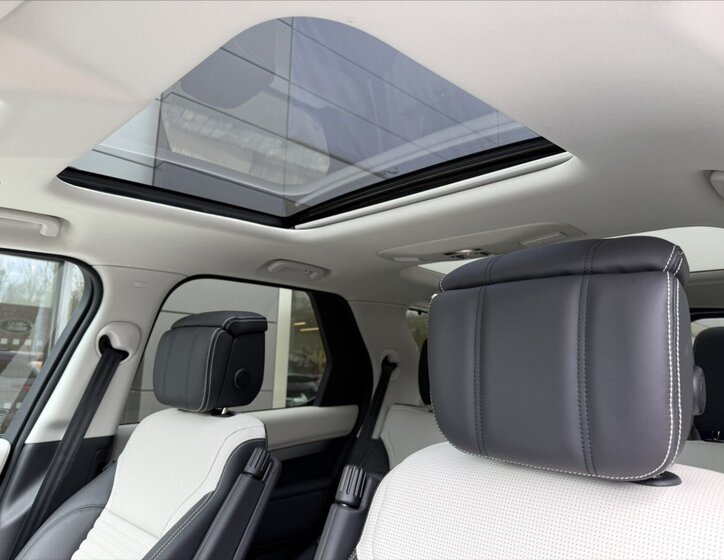 Land Rover Discovery SUV / Terénní 3,0 l 257 kw