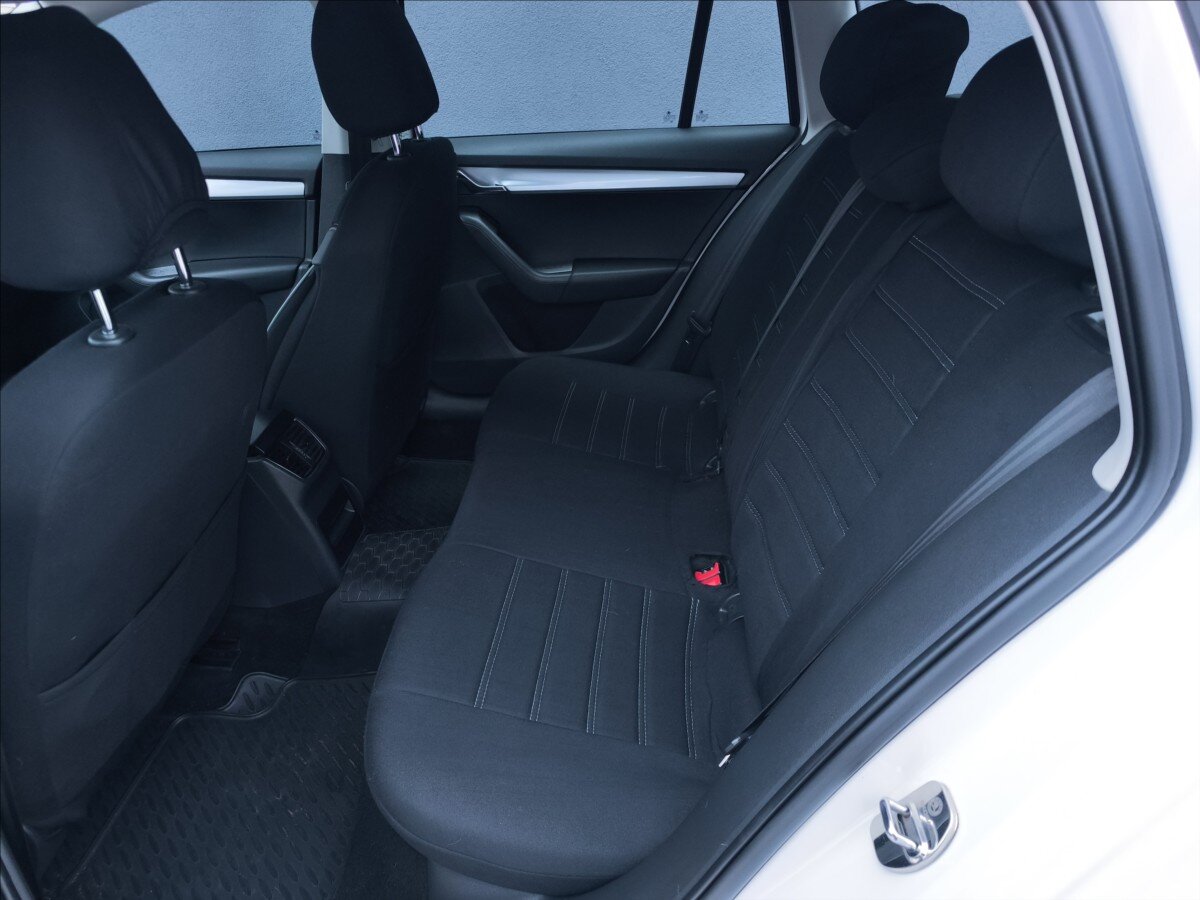 Škoda Octavia Kombi 1,8 l 132 kw