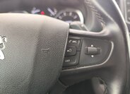 Peugeot Traveller 28