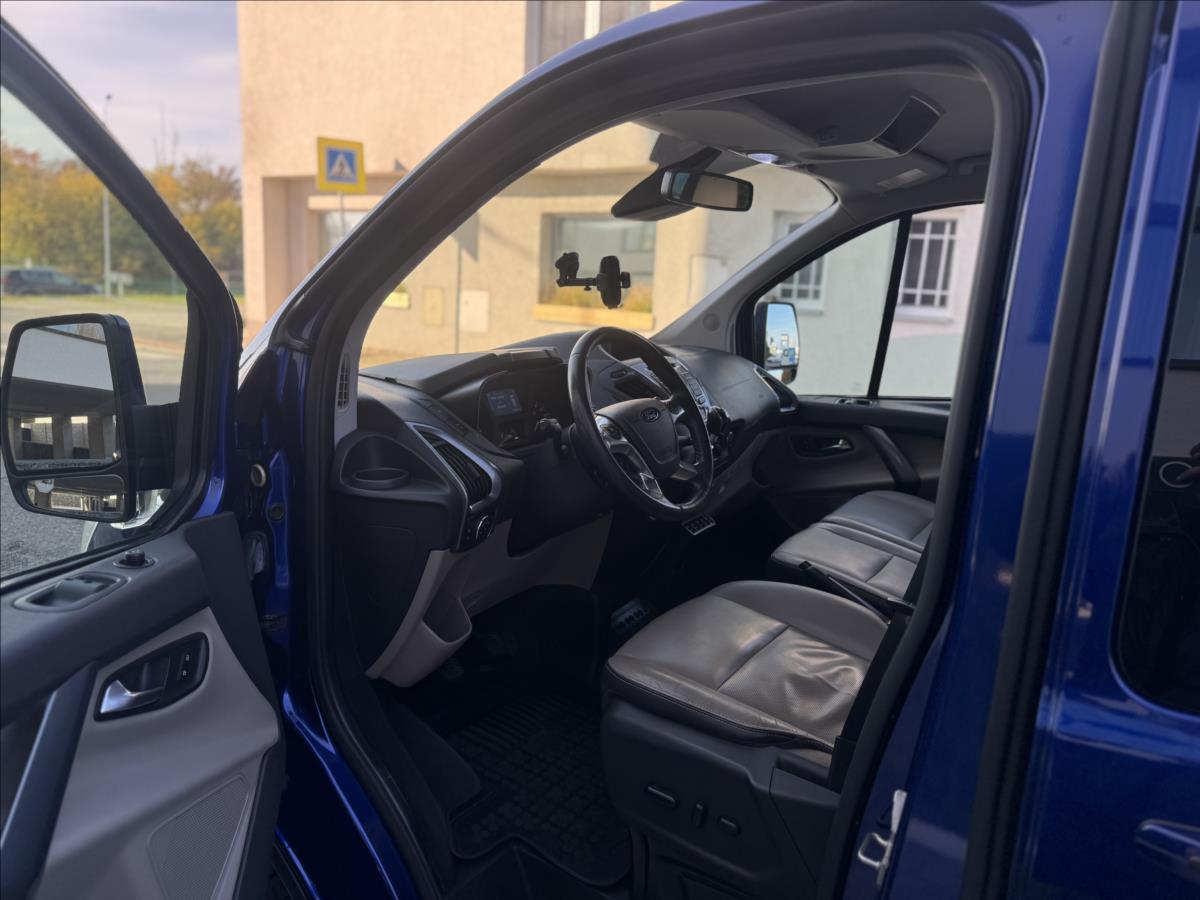 Ford Tourneo