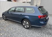 Volkswagen Passat Kombi 1,4 l 0