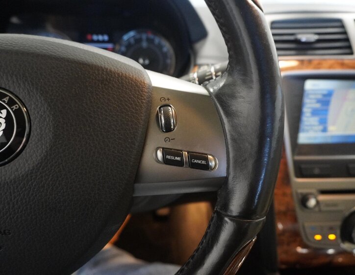 Jaguar XK8 Ostatní 4,2 l 219 kw