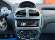 Peugeot 206 12