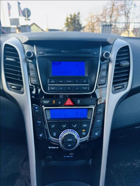 Hyundai i30 Kombi 1,6 l 81 kw