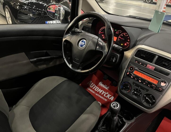 Fiat Grande Punto Hatchback 1,4 l 57 kw