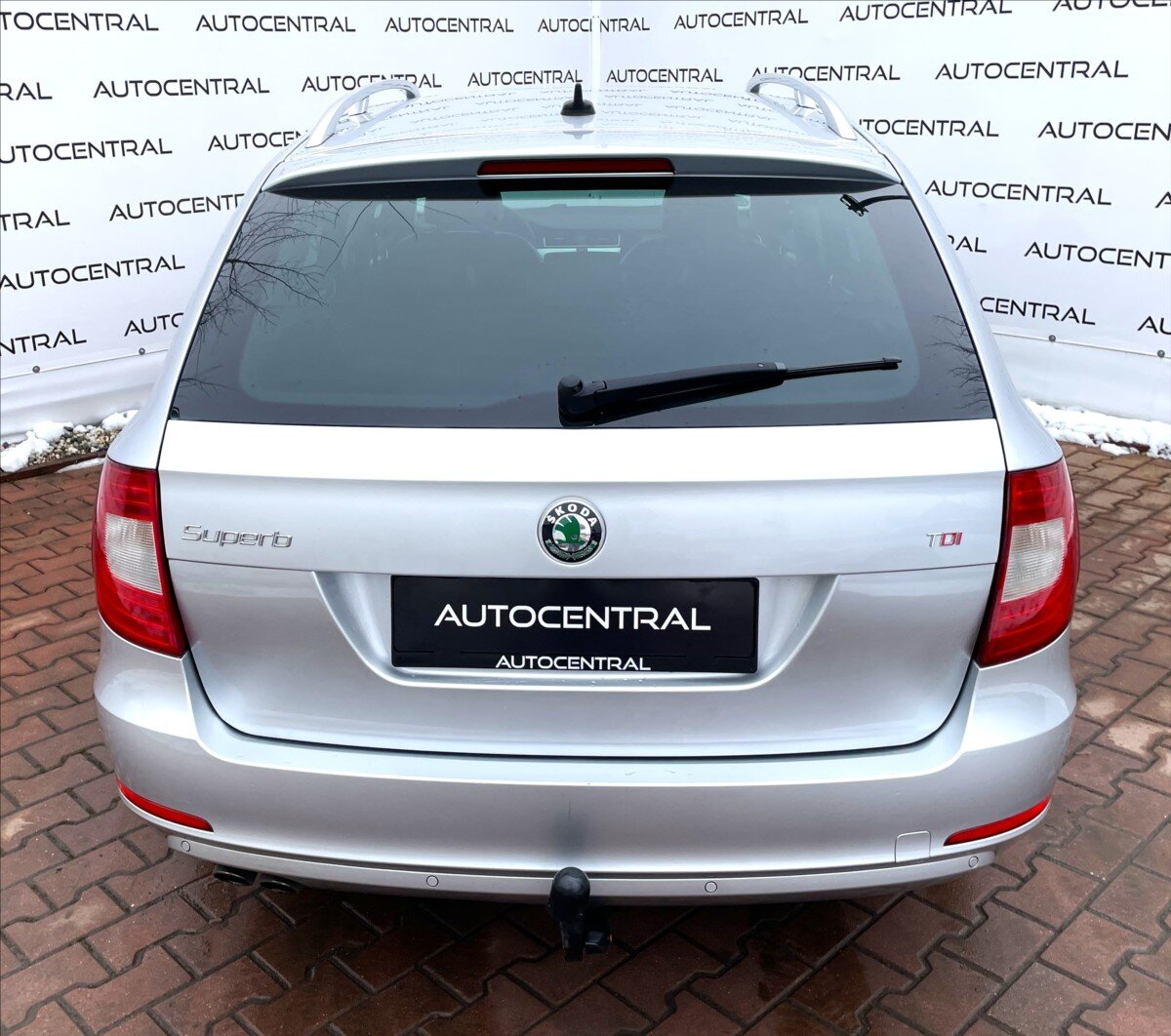 Škoda Superb Kombi 2,0 l 125 kw