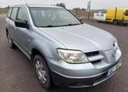 Mitsubishi Outlander 3