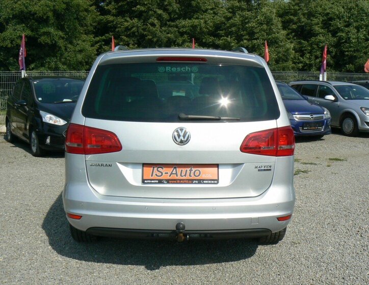 Volkswagen Sharan MPV 2,0 l 103 kw