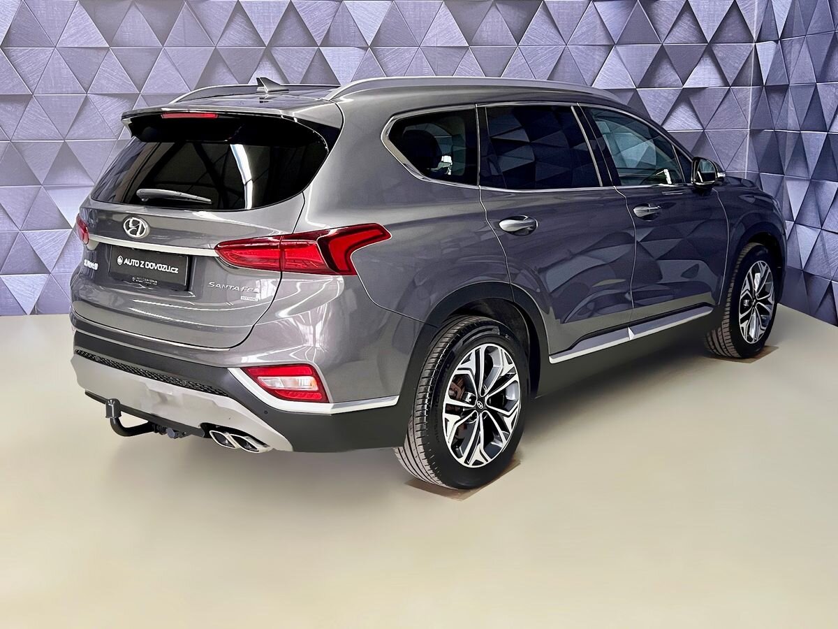 Hyundai Santa Fe SUV / Terénní 2,2 l 147 kw