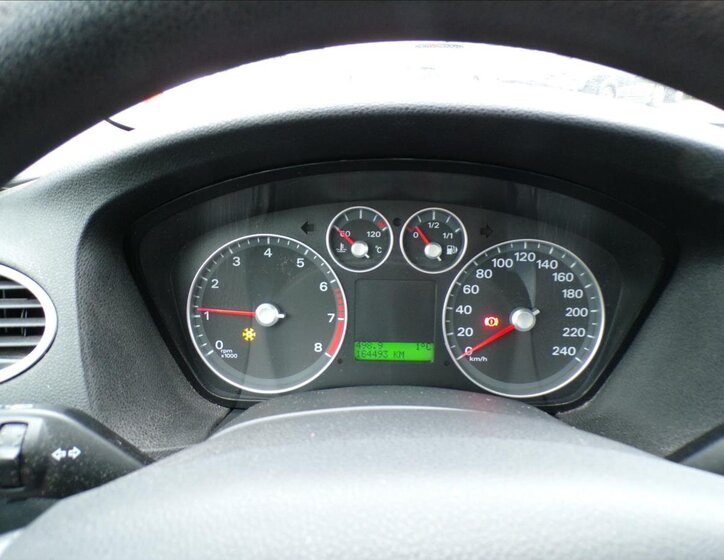 Ford Focus Kombi 1,6 l 74 kw