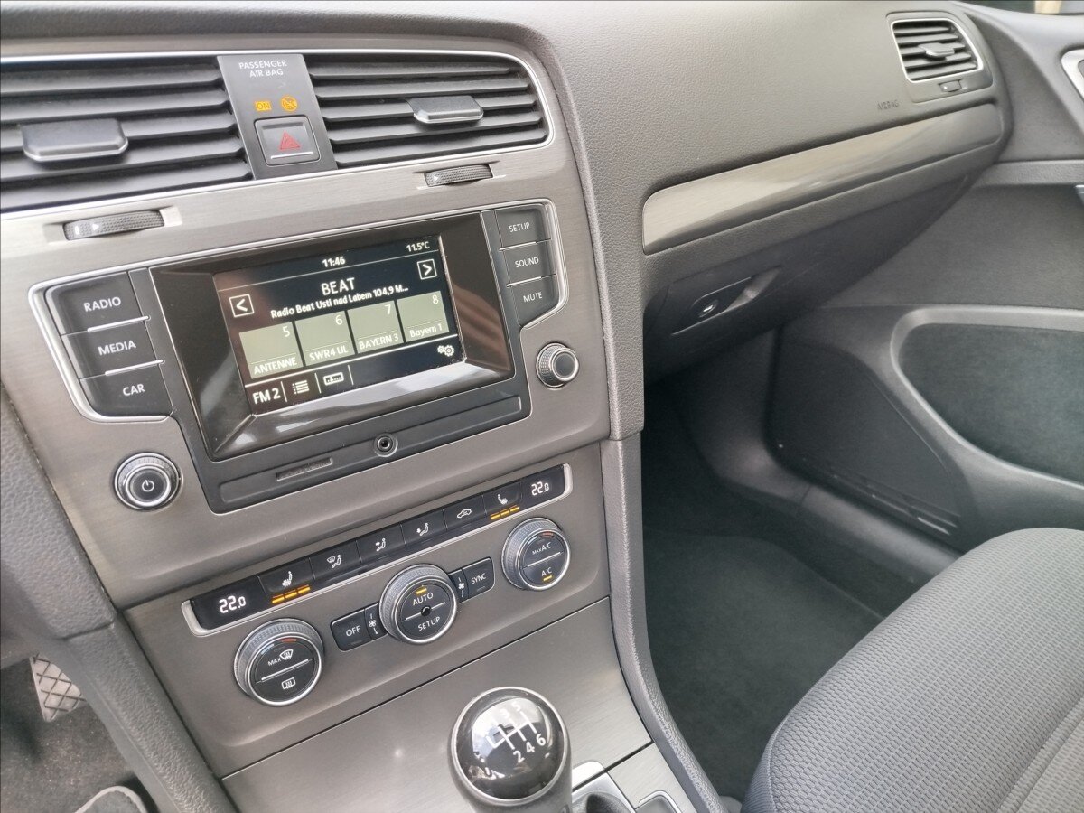 Volkswagen Golf Hatchback 1,4 l 90 kw