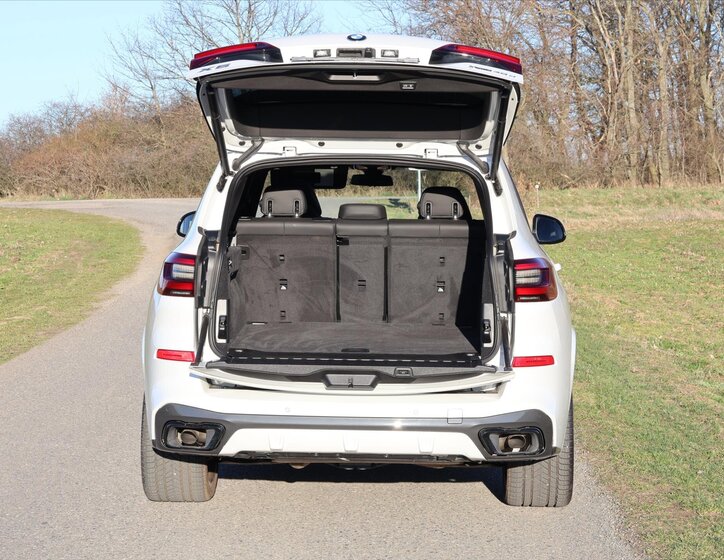 BMW X5 SUV / Terénní 3,0 l 250 kw