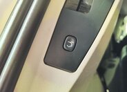 Lancia Voyager MPV 2,8 l 120 kw