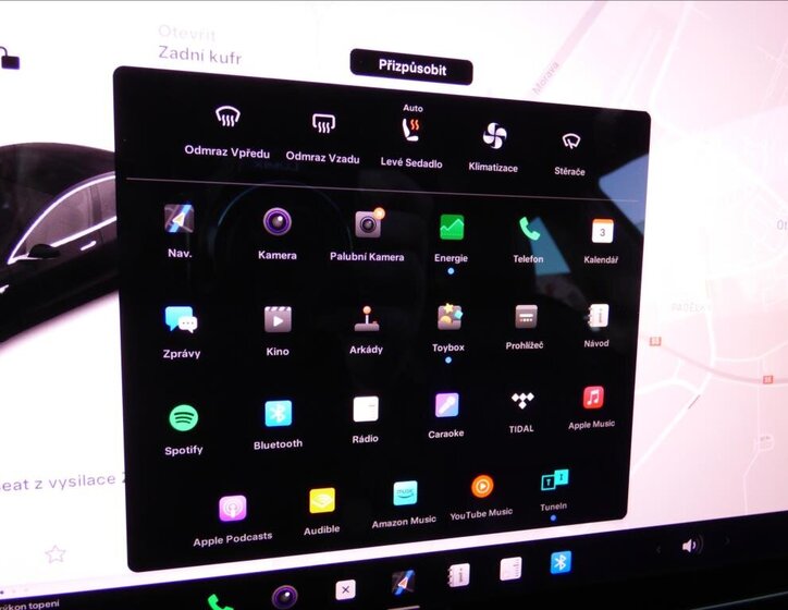 Tesla Model 3 Sedan 0,0 377 kw