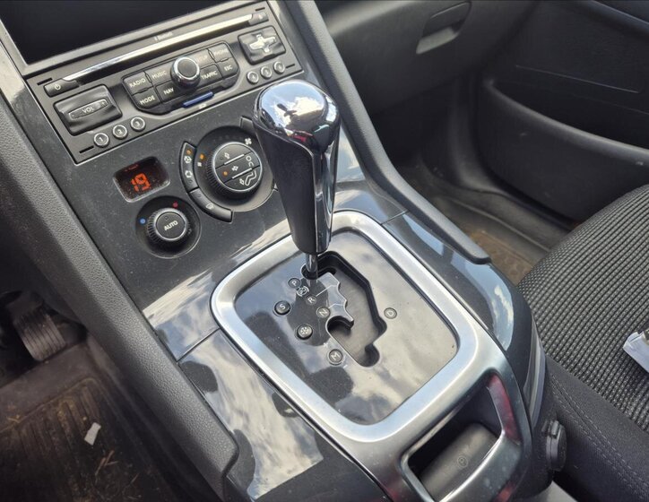 Peugeot 5008 Kombi 1,6 l 115 kw