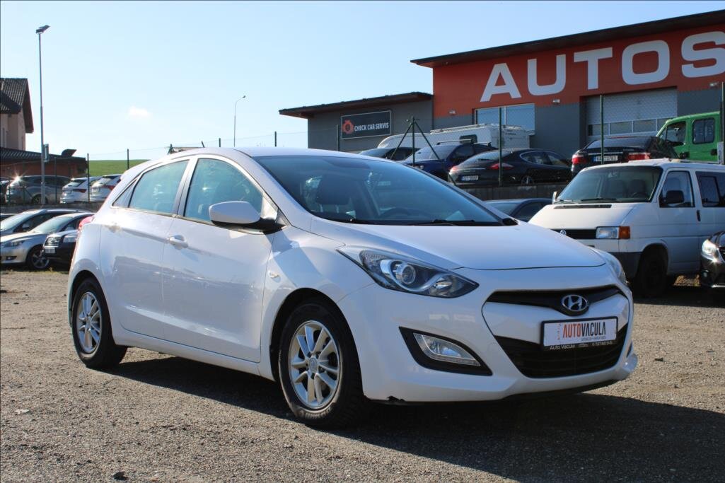 Hyundai i30 Hatchback 1,4 l 73 kw