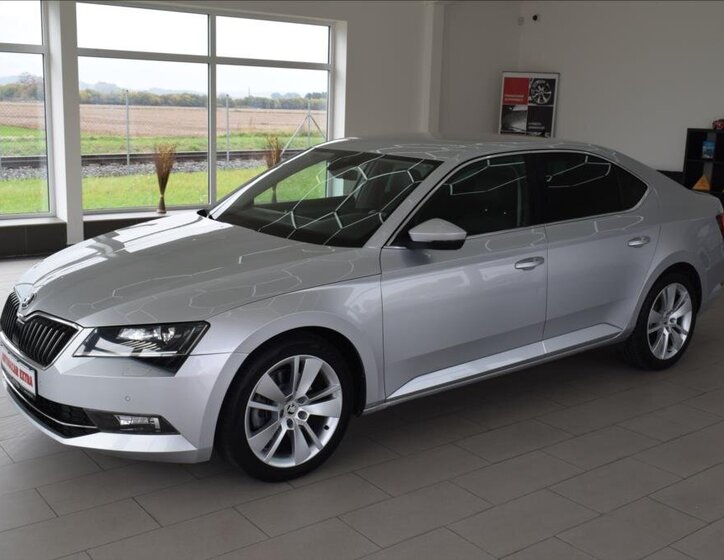 Škoda Superb Sedan 2,0 l 110 kw