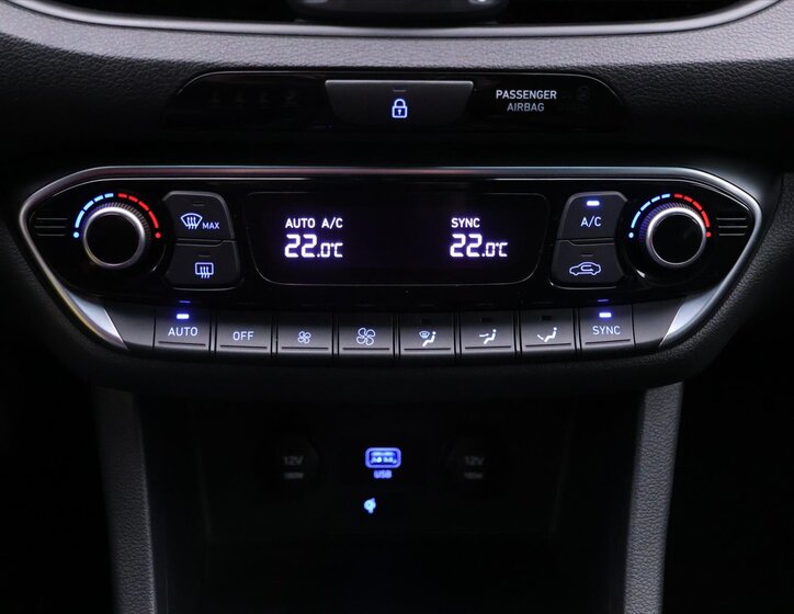 Hyundai i30 Liftback 1,5 l 117 kw