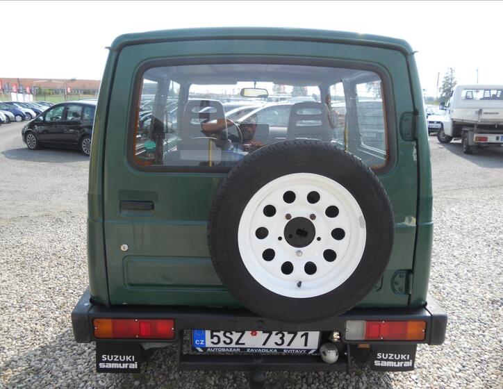 Suzuki Samurai 7