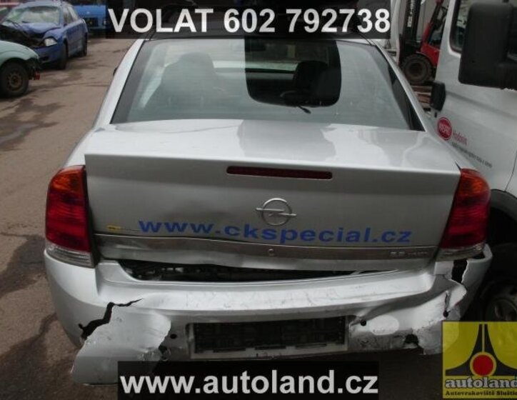 Opel Vectra Sedan 2,2 l 0