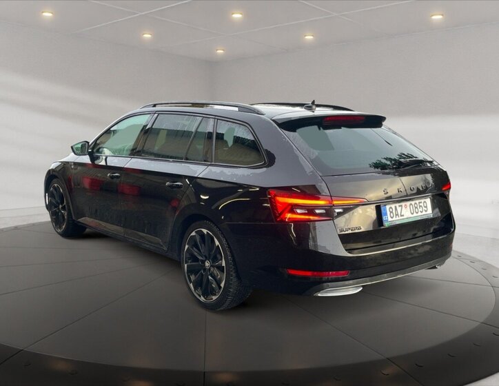 Škoda Superb Kombi 2,0 l 147 kw