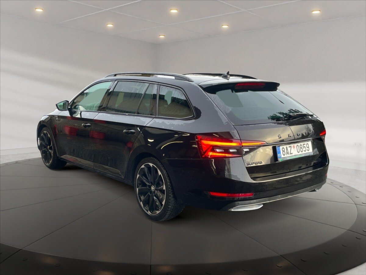 Škoda Superb Kombi 2,0 l 147 kw