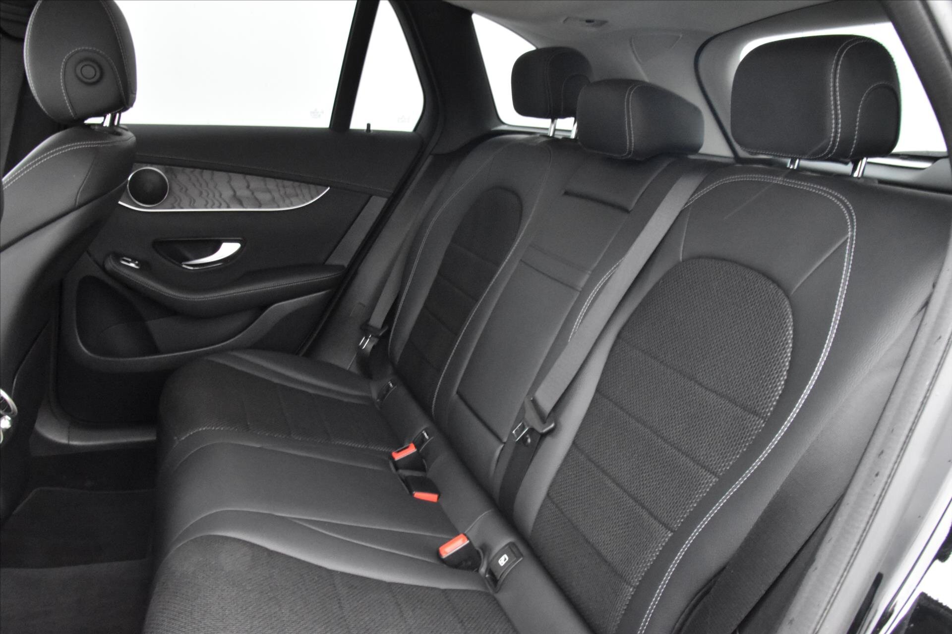 Mercedes-Benz GLC SUV / Terénní 2,0 l 143 kw