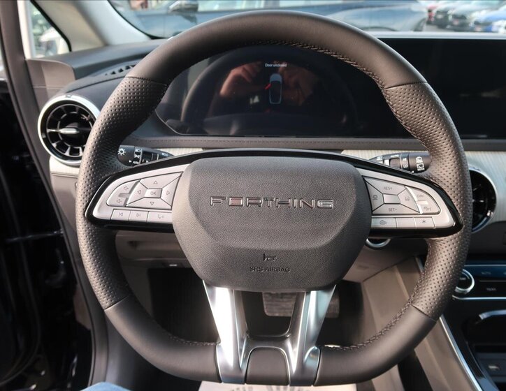 Dongfeng U-Tour MPV 1,5 l 130 kw