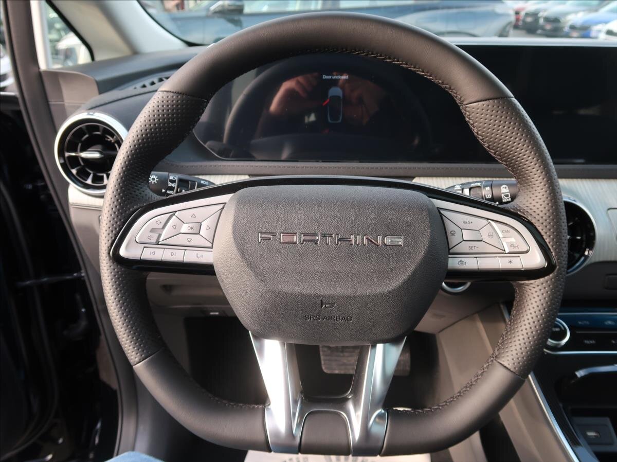 Dongfeng U-Tour MPV 1,5 l 130 kw