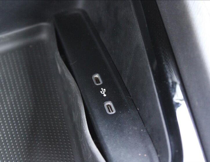 Škoda Octavia Kombi 2,0 l 85 kw