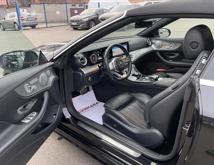 Mercedes-Benz Třídy E 18