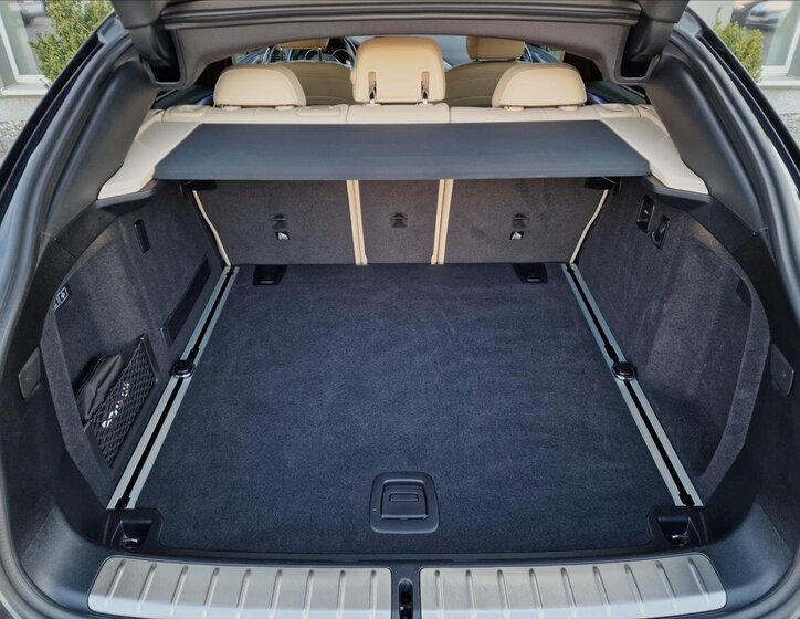 BMW X4 SUV / Terénní 3,0 l 210 kw