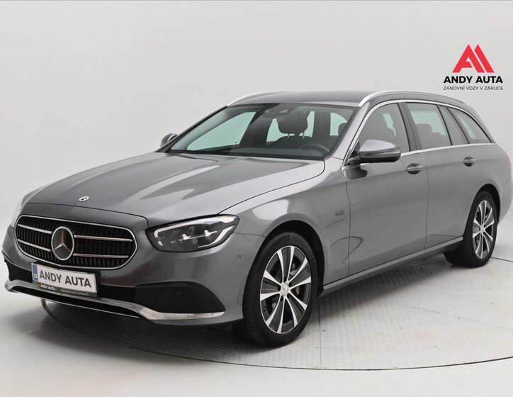 Mercedes-Benz Třídy E 1