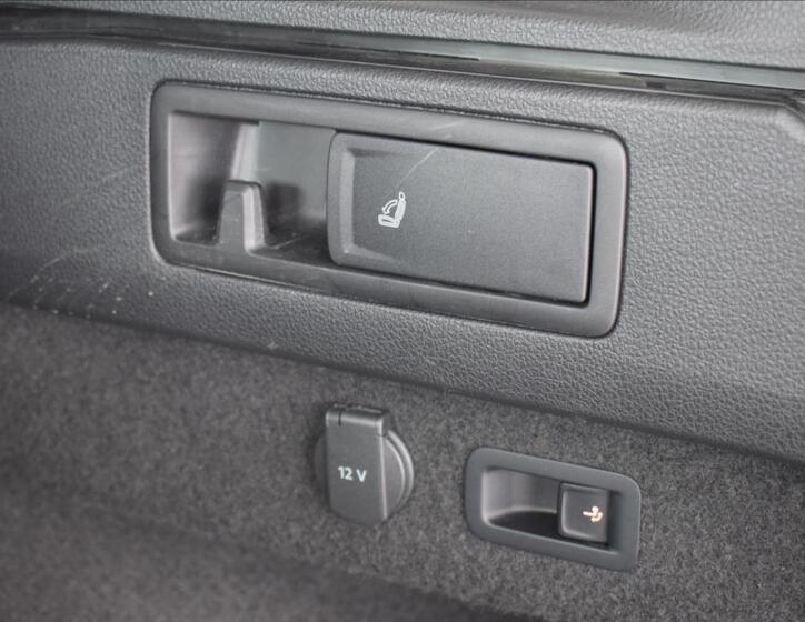 Volkswagen Passat 13