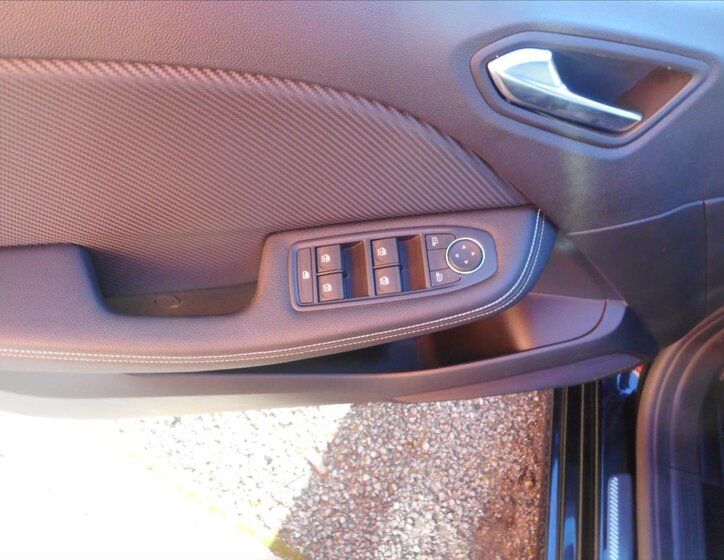 Renault Clio Hatchback 1,6 l 69 kw